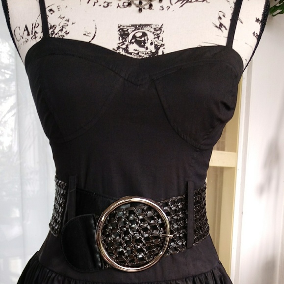 Lil Black Dress - Picture 3 of 3